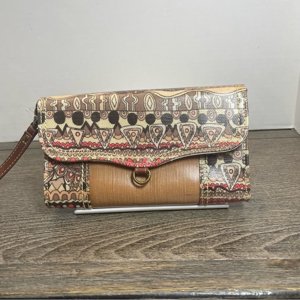 Sakroot NWT Boho-Chic Tan and Brown Clutch wristlet. Missing crossbody strap.